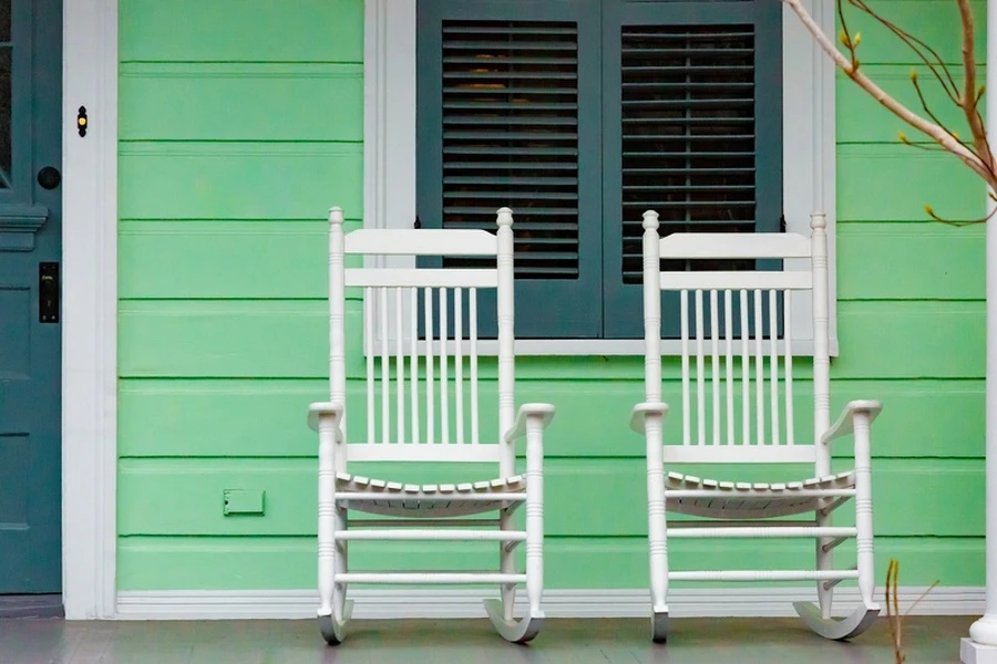Protecting Your Home With High-quality Exterior Paint in Aurora, IL Protecting Your Home With High-quality Exterior Paint in Aurora, IL